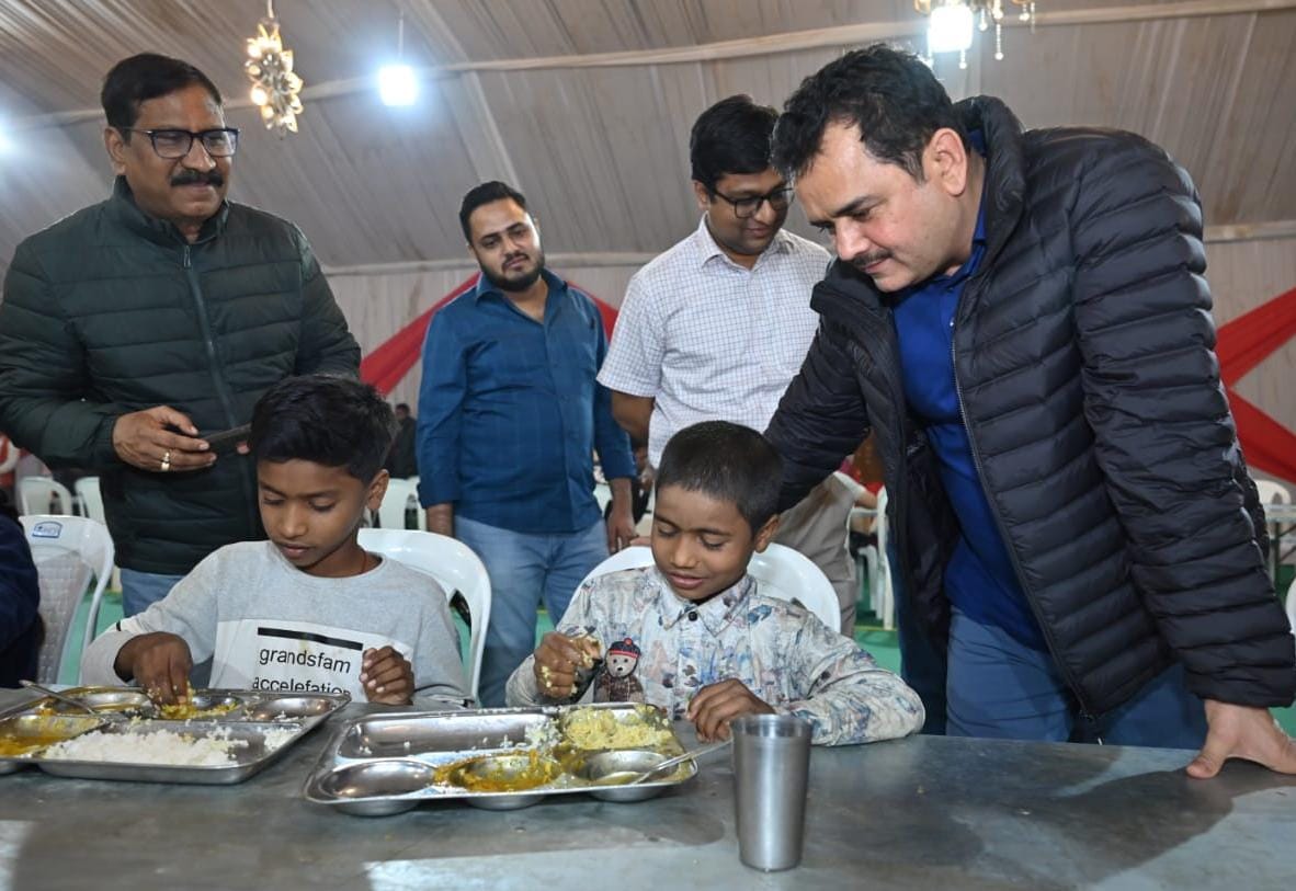 Secretary to CM P Dayanand inspects Chhattisgarh Pavilion at Prayagraj Mahakumbh