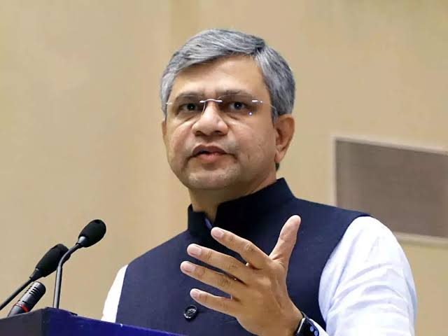 CM Sai discusses with Railway Minister Ashwini Vaishnaw on expansion of rail facilities in Chhattisgarh