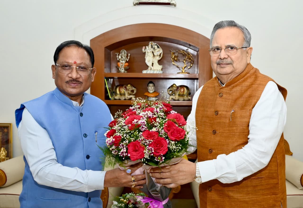 Speaker Dr Raman Singh with CM Vishnu Dev Sai